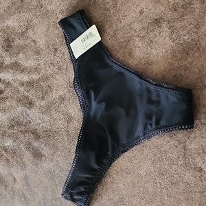 Arizona new w tags thong